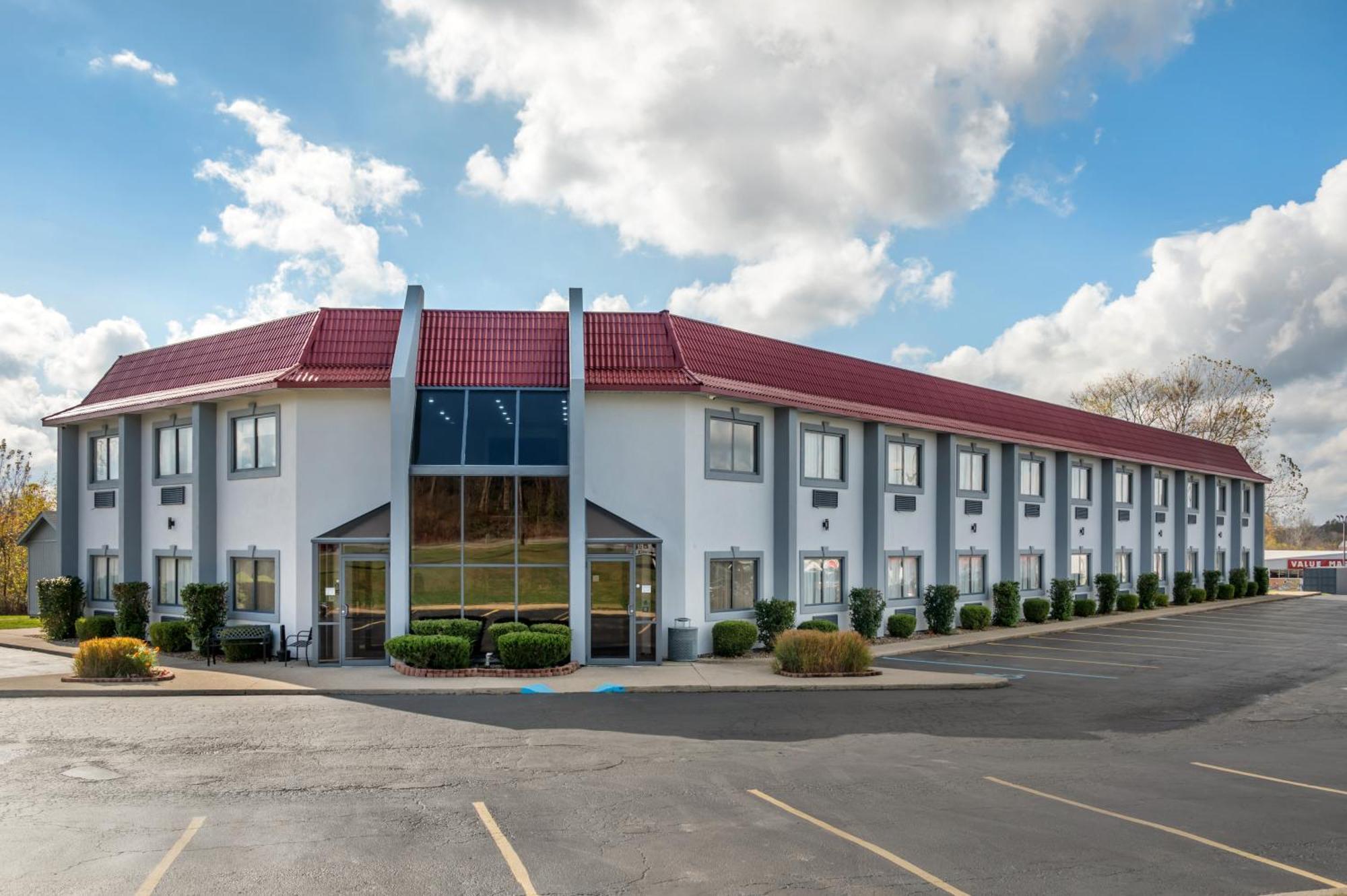 Red Roof Inn Greencastle South - Cloverdale المظهر الخارجي الصورة