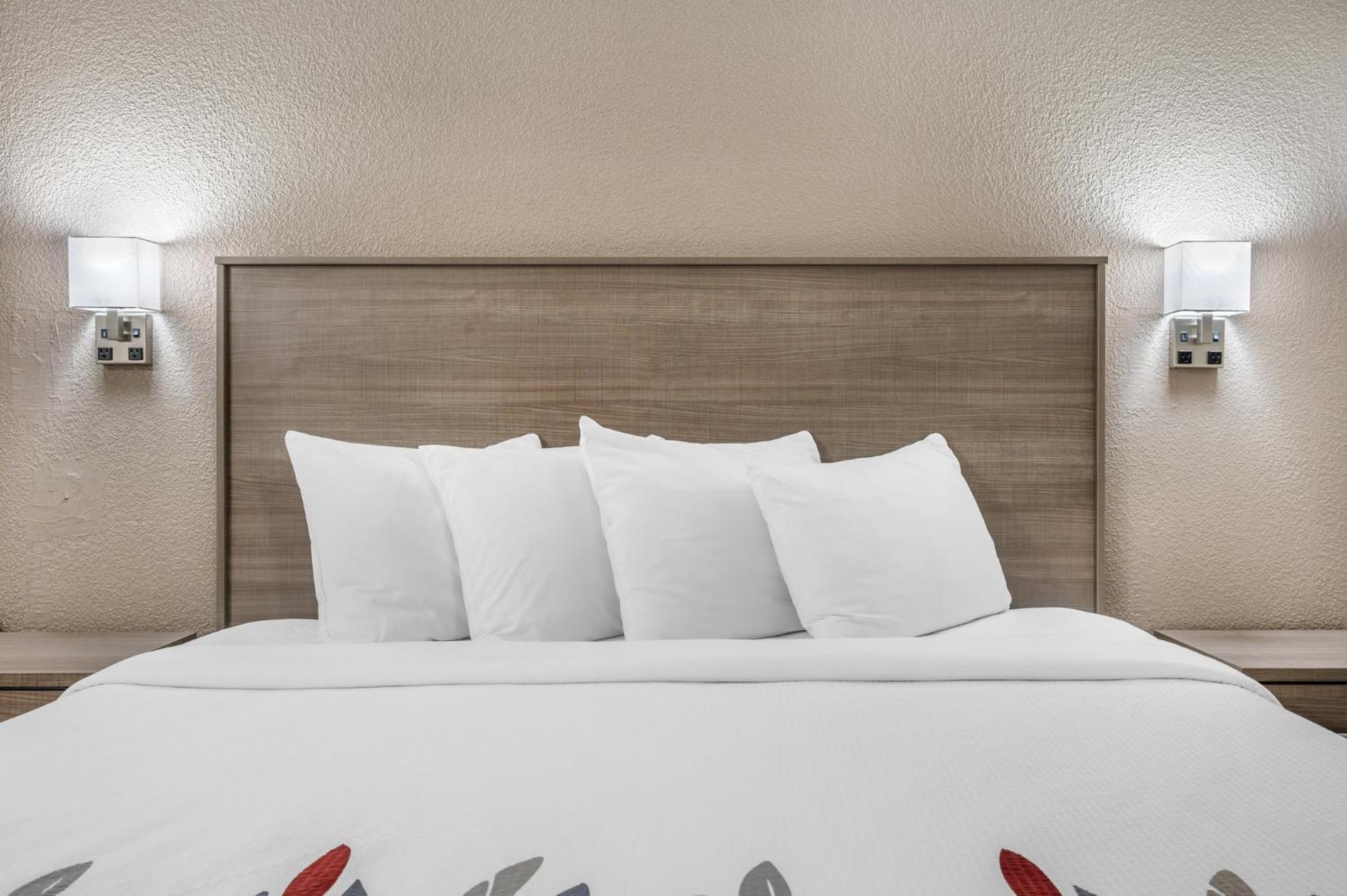 Red Roof Inn Greencastle South - Cloverdale المظهر الخارجي الصورة